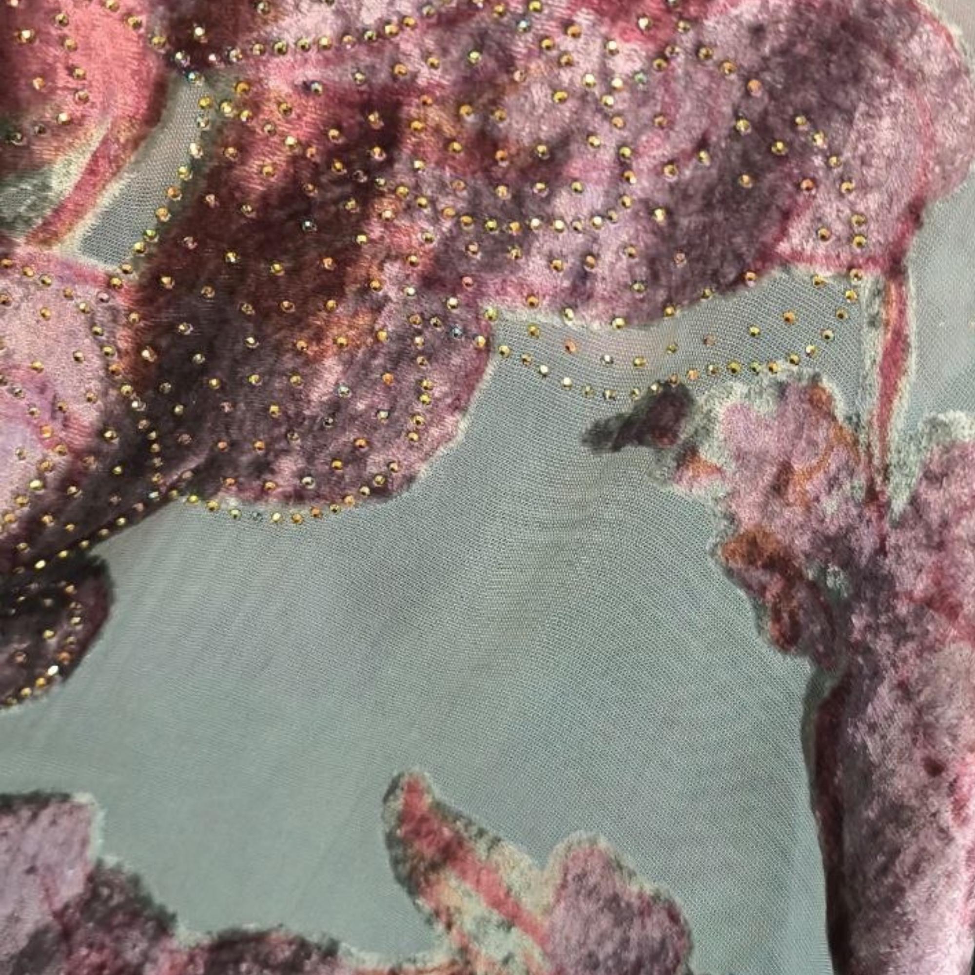 Terciopelo de seda Tlija Tela Tlija Mobra Estampada por Metros para Caftanes, Takchitas Moda Nupcial y Tradicional